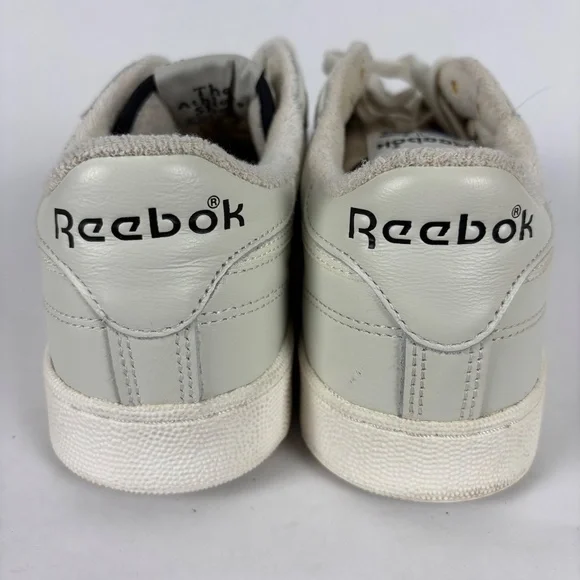 REEBOK VINTAGE MEN'S ATHLETIC SHOE WHITE SIZE 9 M WHITE AND BLUE CLASSIC - Picture 7 of 10